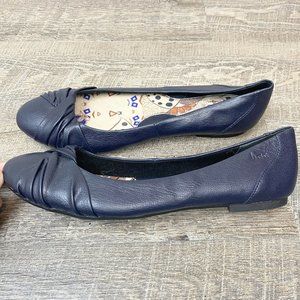 Born Leather Navy Flats Round Toe 11
